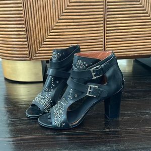 Rebecca Minkoff Salma Cutout Grommet Ankle Boots Size 9 Comfortable heels